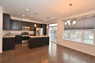 8602 Ferris Ave, Morton Grove, IL 60053 - Photo 5