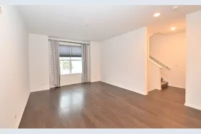 8602 Ferris Avenue, Morton Grove, IL 60053 - Photo 3