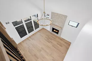 226 S Columbia St, Naperville, IL 60540 - Photo 7