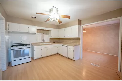 5919 W 109th Place, Chicago Ridge, IL 60415 - Photo 5