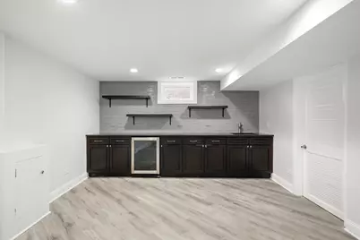 7518 Karlov Avenue, Skokie, IL 60076 - Photo 19