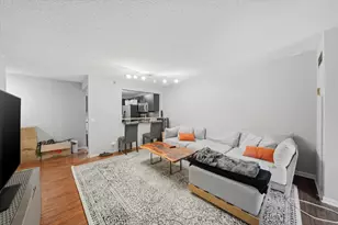 200 N Dearborn St, Chicago, IL 60601 - Photo 3