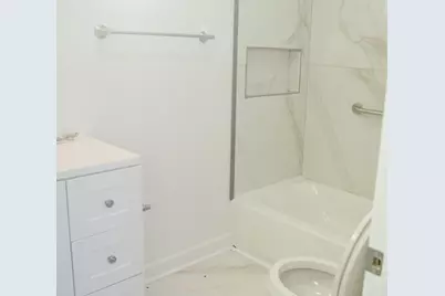 15351 S 3rd Avenue, Phoenix, IL 60426 - Photo 7