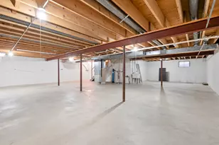 816 Eagle Creek Rd, Elwood, IL 60421 - Photo 17