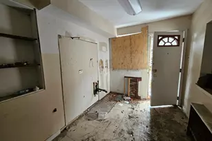 8338 S Ingleside Ave, Chicago, IL 60619 - Photo 5