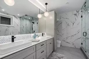 1029 N Winchester Ave, Chicago, IL 60612 - Photo 17