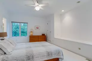 4N680 Ware Woods Dr, Saint Charles, IL 60175 - Photo 33