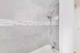 10154 S Emerald Ave, Chicago, IL 60628 - Photo 19
