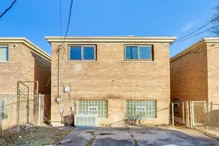 10154 S Emerald Ave, Chicago, IL 60628 - Photo 21