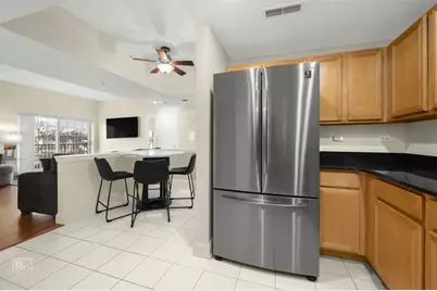 434 McDaniels Circle #401, Clarendon Hills, IL 60514 - Photo 9