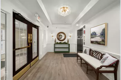 434 McDaniels Circle #401, Clarendon Hills, IL 60514 - Photo 3