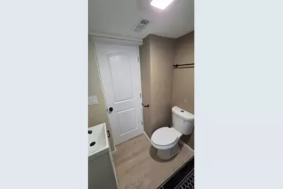 2608 W 97th Street, Evergreen Park, IL 60805 - Photo 33