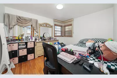 4350 W Shakespeare Avenue, Chicago, IL 60639 - Photo 13