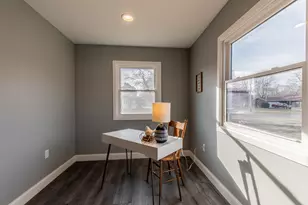 204 E South St, Sheffield, IL 61361 - Photo 3