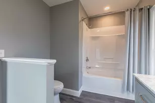 204 E South St, Sheffield, IL 61361 - Photo 17