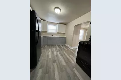 11634 S Princeton Avenue, Chicago, IL 60628 - Photo 5