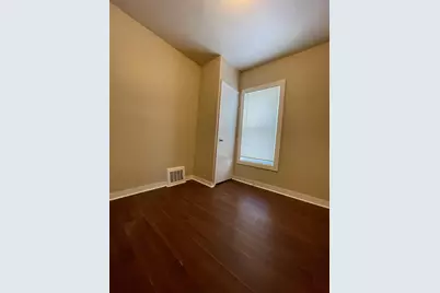 11634 S Princeton Avenue, Chicago, IL 60628 - Photo 9