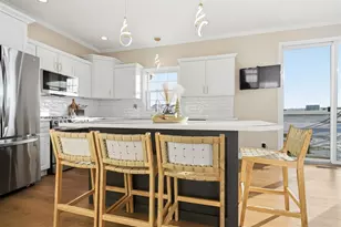 202 Comet Ln, Heyworth, IL 61745 - Photo 11