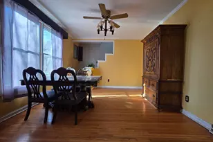 227 London Ave S, Rockford, IL 61104 - Photo 3