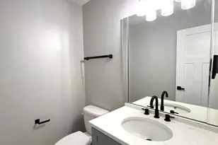 19921 Cypress Ave, Lynwood, IL 60411 - Photo 17