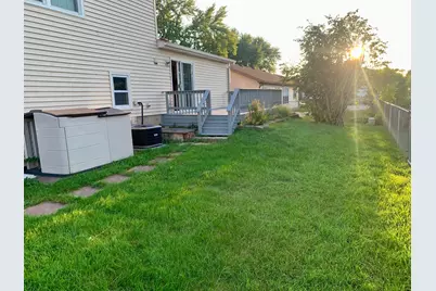 156 Brookside Drive, Glendale Heights, IL 60139 - Photo 25