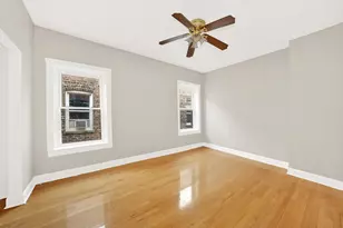 1121 W Columbia Ave, Chicago, IL 60626 - Photo 11