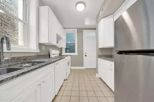 1121 W Columbia Ave, Chicago, IL 60626 - Photo 27