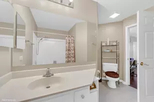 864 Lansing Ct, Vernon Hills, IL 60061 - Photo 13