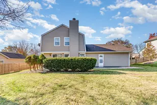 355 Crestwood Ct, Algonquin, IL 60102 - Photo 29