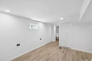 9610 S Wallace St, Chicago, IL 60628 - Photo 13