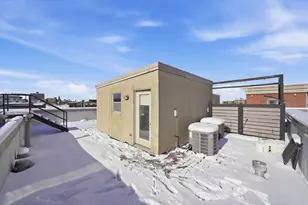 845 N May St, Chicago, IL 60642 - Photo 23