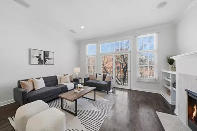 845 N May Street, Chicago, IL 60642 - Photo 3