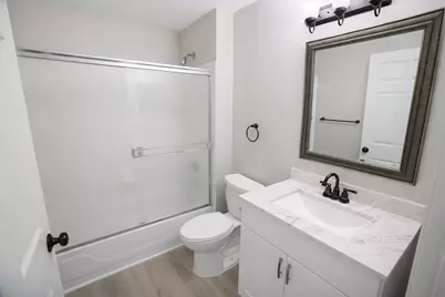 1037 Parkhill Circle #1037, Aurora, IL 60502 - Photo 9