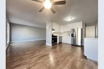 1606 N Poplar Avenue N, Round Lake Beach, IL 60073 - Photo 5