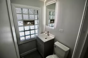 10030 S Luella Ave, Chicago, IL 60617 - Photo 17