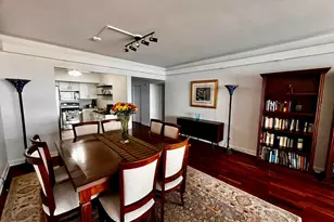 175 E Delaware Pl, Chicago, IL 60611 - Photo 3