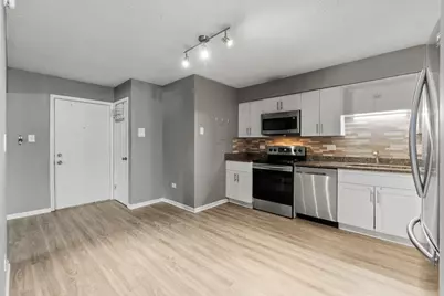 218 Madison Street #1C, Joliet, IL 60435 - Photo 5