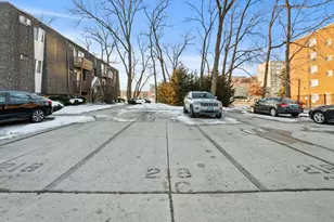 218 Madison St, Joliet, IL 60435 - Photo 17