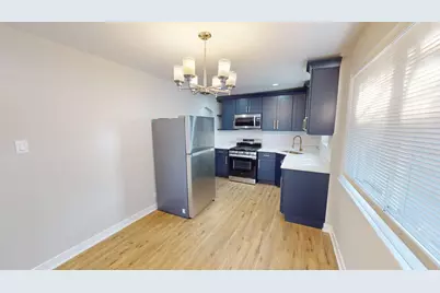 1021 W Vermont Avenue, Chicago, IL 60827 - Photo 7