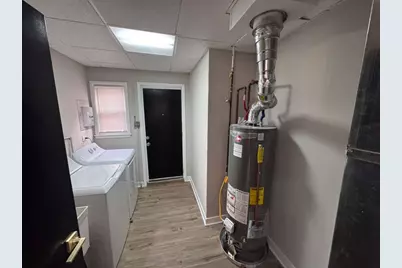 1021 W Vermont Avenue, Chicago, IL 60827 - Photo 15