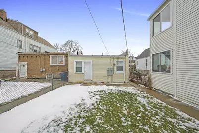 1320 S 49th Avenue, Cicero, IL 60804 - Photo 23