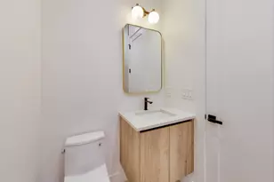 2456 W Cortez St, Chicago, IL 60622 - Photo 25