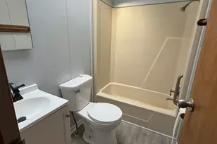 657 Huntsbridge Rd, Matteson, IL 60443 - Photo 7