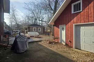 1416 N Clinton Blvd, Bloomington, IL 61701 - Photo 35