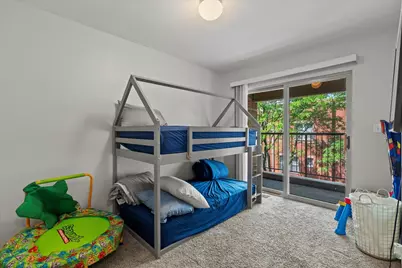 4518 S Woodlawn Avenue #4518, Chicago, IL 60653 - Photo 13