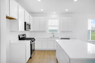 4216 Meadowridge Rd, Woodstock, IL 60098 - Photo 5