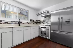 515 May St, Waukegan, IL 60085 - Photo 3