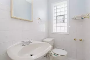 612 Maple Ct, Mount Prospect, IL 60056 - Photo 5