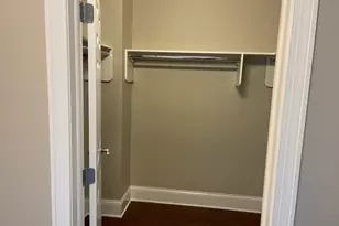 728 Diamond Lake Rd, Mundelein, IL 60060 - Photo 11