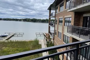 728 Diamond Lake Rd, Mundelein, IL 60060 - Photo 19